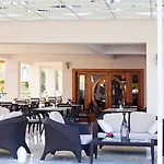 Montana Hotel 3*