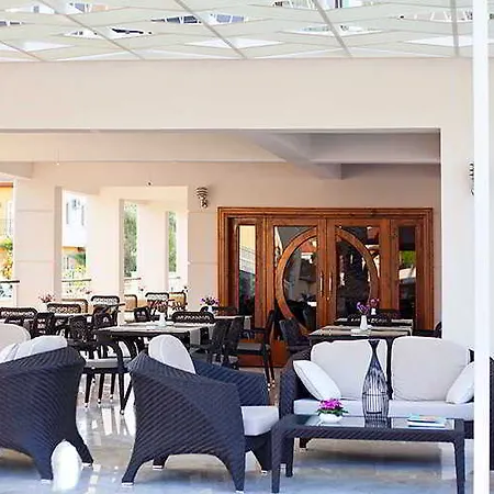 Montana Otel 3*