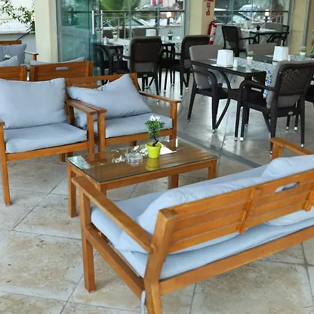 Hotel Montana 3*