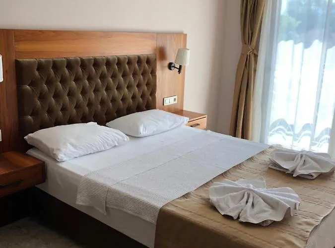 Hotel Montana 3*